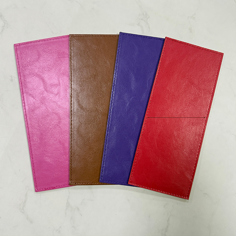 Laserbarer Besteckhalter aus Kunstleder