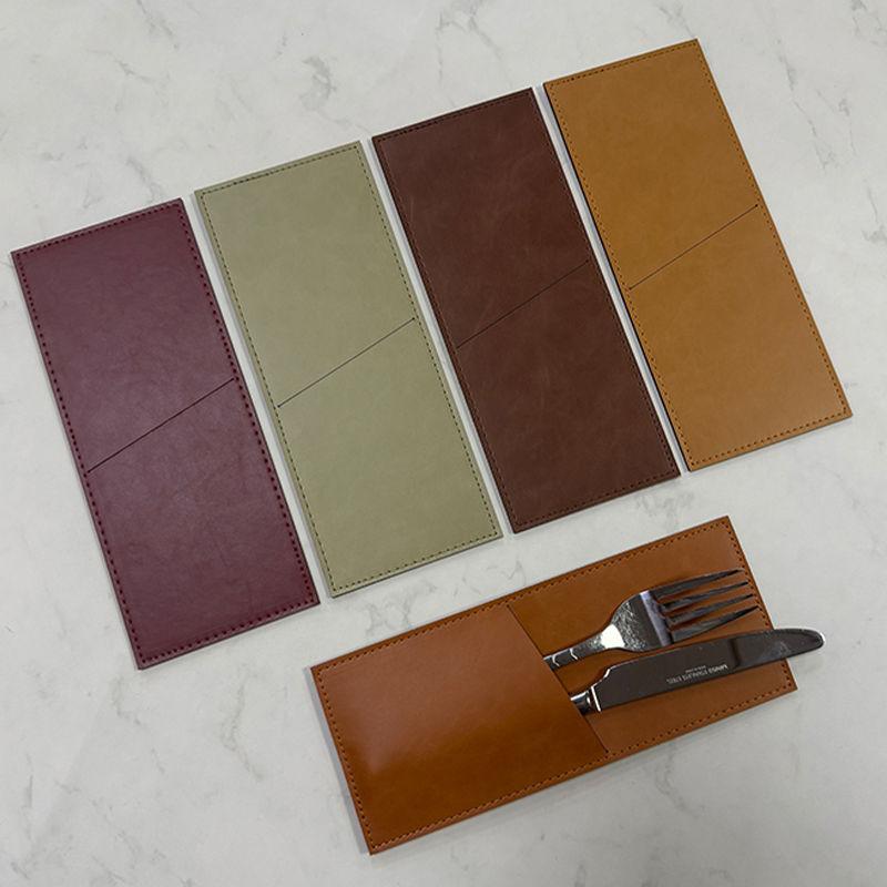 Laserbarer Besteckhalter aus Kunstleder