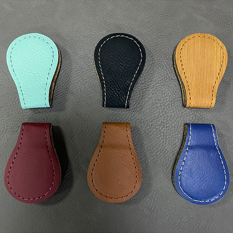 Laserbares magnetisches Lesezeichen aus Kunstleder