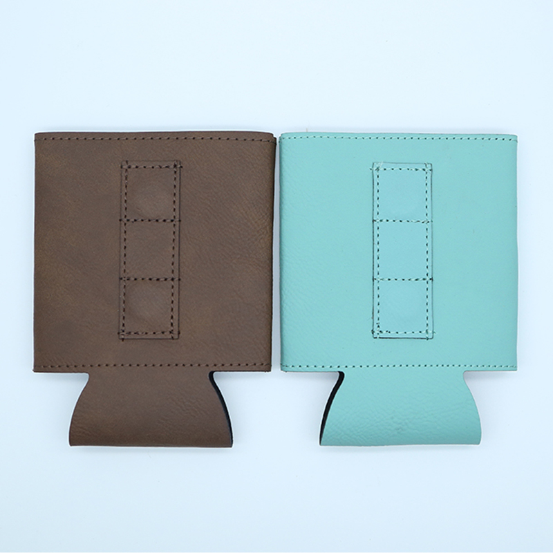 Laserbarer Getränkehalter aus Kunstleder mit Magnet Laserbarer Getränkehalter aus Kunstleder mit Magnet