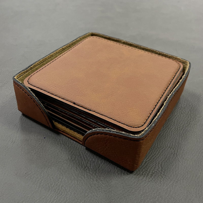 4' x 4' quadratische Kunstlederuntersetzer 6-Untersetzer-Set mit Halter 4' x 4' quadratische Kunstlederuntersetzer 6-Untersetzer-Set mit Halter