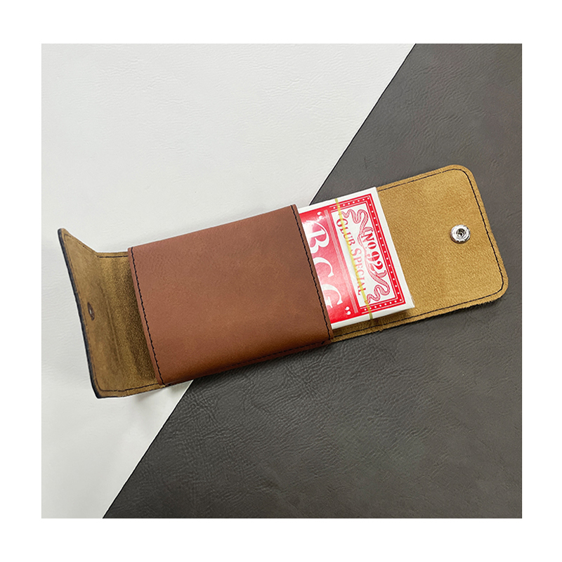 Laserbare Spielkartenbox aus Kunstleder Laserbare Spielkartenbox aus Kunstleder