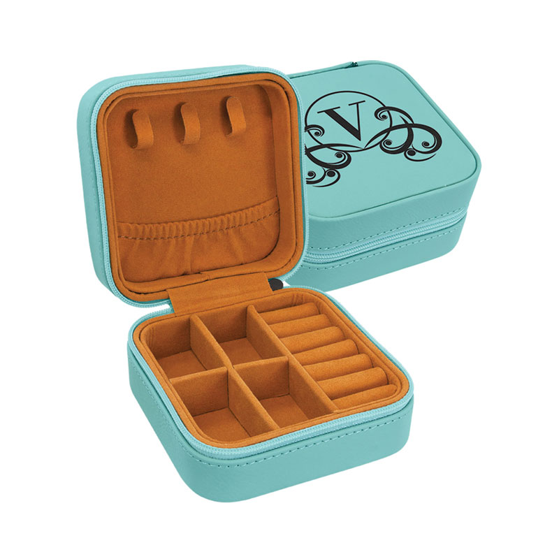 4×4 Laserbare Reiseschmuckbox aus Kunstleder mit schwarzem Futter 4×4 Laserbare Reiseschmuckbox aus Kunstleder mit schwarzem Futter