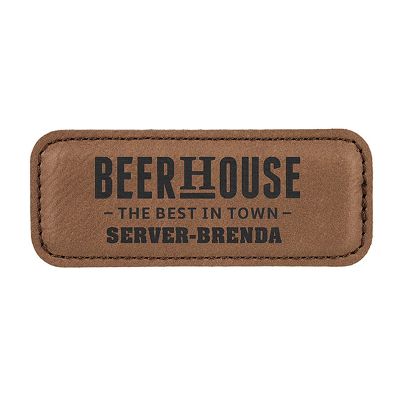 Kleine rechteckige Namensschilder aus Kunstleder Kleine rechteckige Namensschilder aus Kunstleder