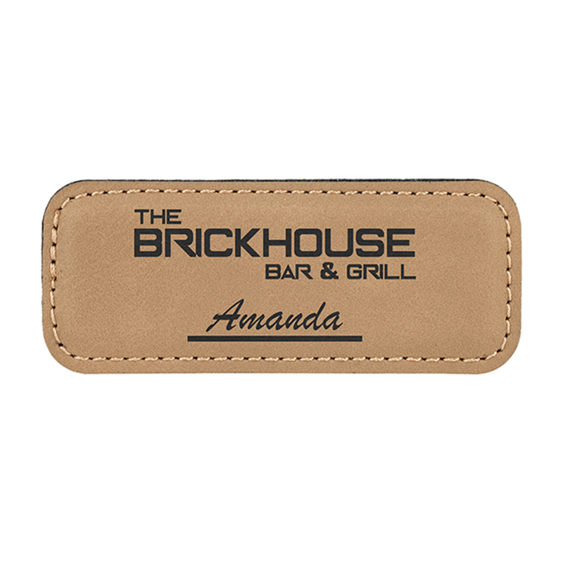 Kleine rechteckige Namensschilder aus Kunstleder Kleine rechteckige Namensschilder aus Kunstleder